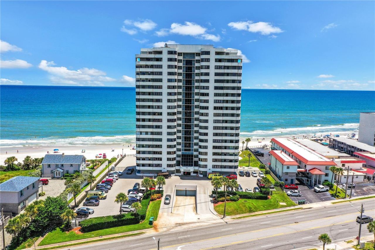 1420 N Atlantic Ave #901, Daytona Beach