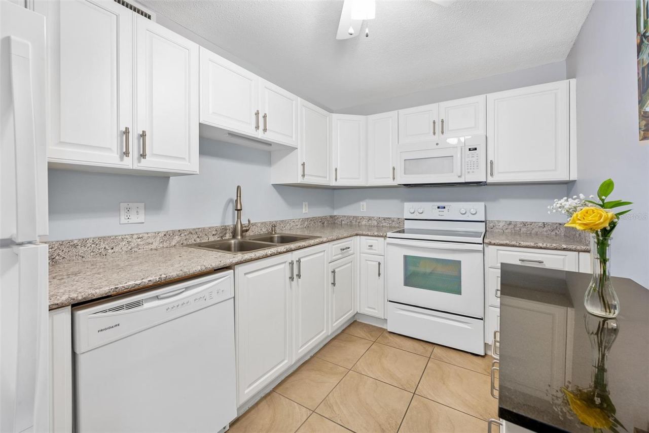 Photo 3 of 2711 N Halifax Ave #478, Daytona Beach, FL 32118
