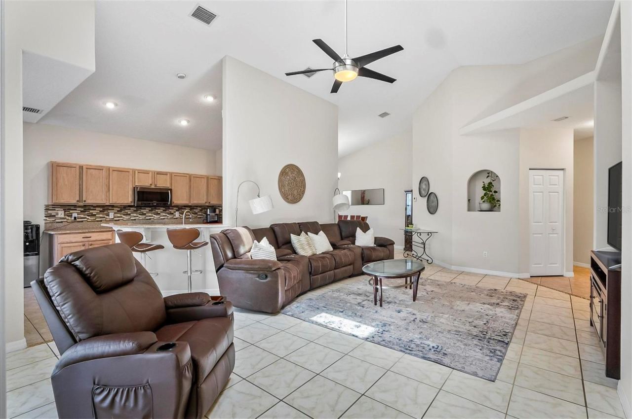Photo 5 of 19 Raintree Cir, Palm Coast, FL 32164