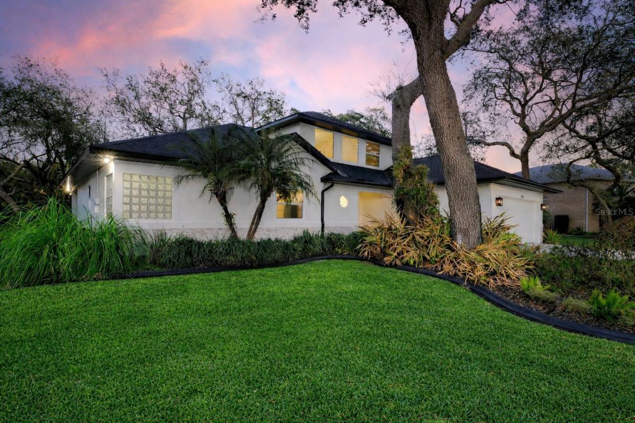 Photo 2 of 3311 Oak Vista Dr, Port Orange, FL 32128