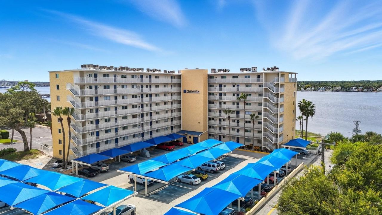 145 N Halifax Ave #405, Daytona Beach
