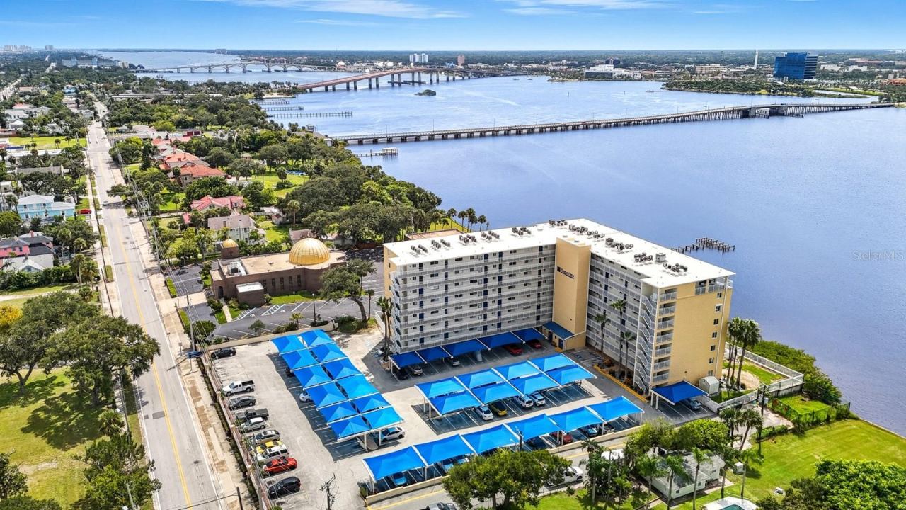 Photo 2 of 145 N Halifax Ave #405, Daytona Beach, FL 32118