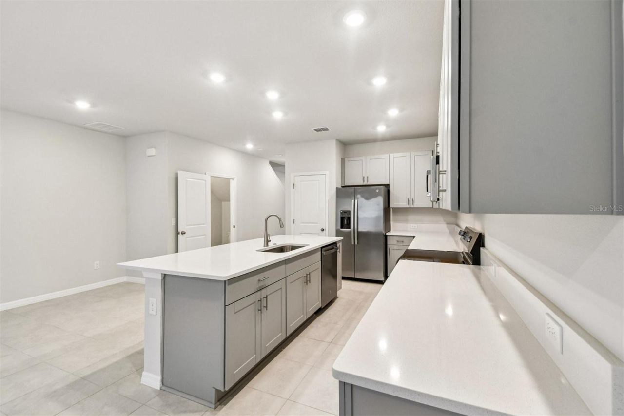 Photo 5 of 1121 Wild Crest Ln, Daytona Beach, FL 32117