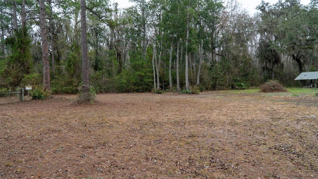 Photo 3 of 455 W River Rd, Palatka, FL 32177