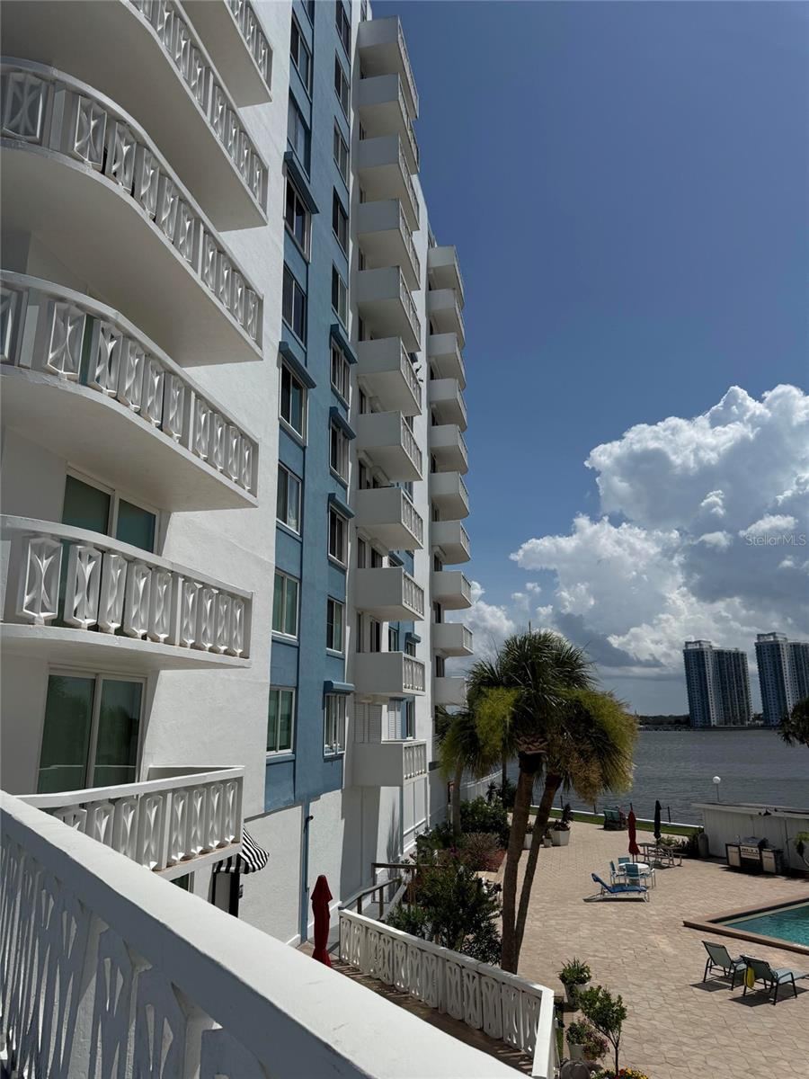 Photo 4 of 925 N Halifax Ave #102, Daytona Beach, FL 32118
