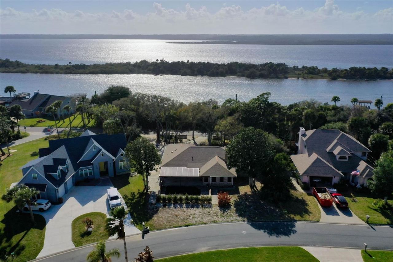 3203 John Anderson Dr, Ormond Beach, FL 32176