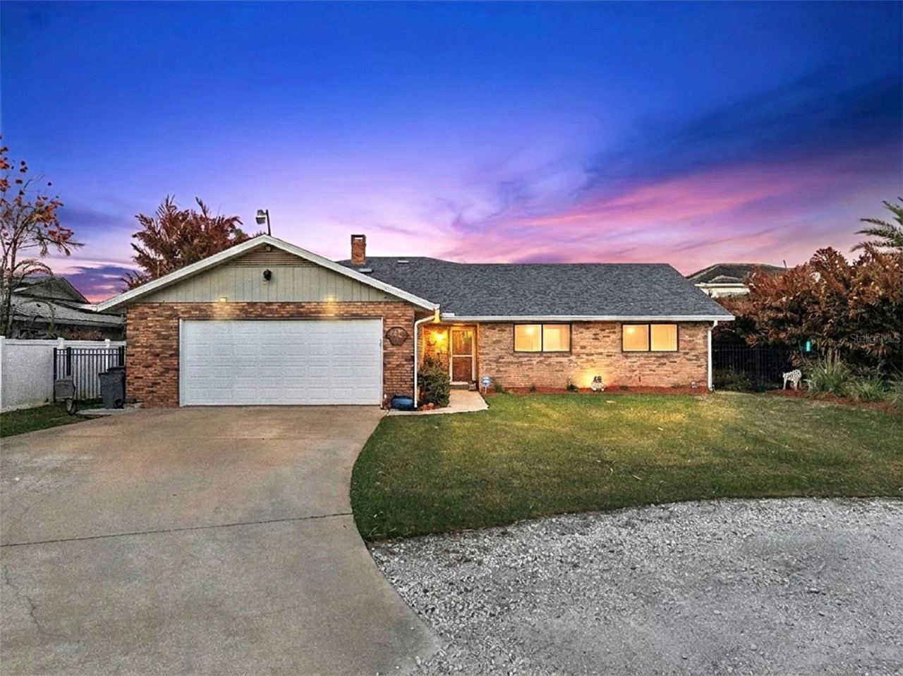 Photo 2 of 1703 S Riverside Dr, New Smyrna Beach, FL 32168