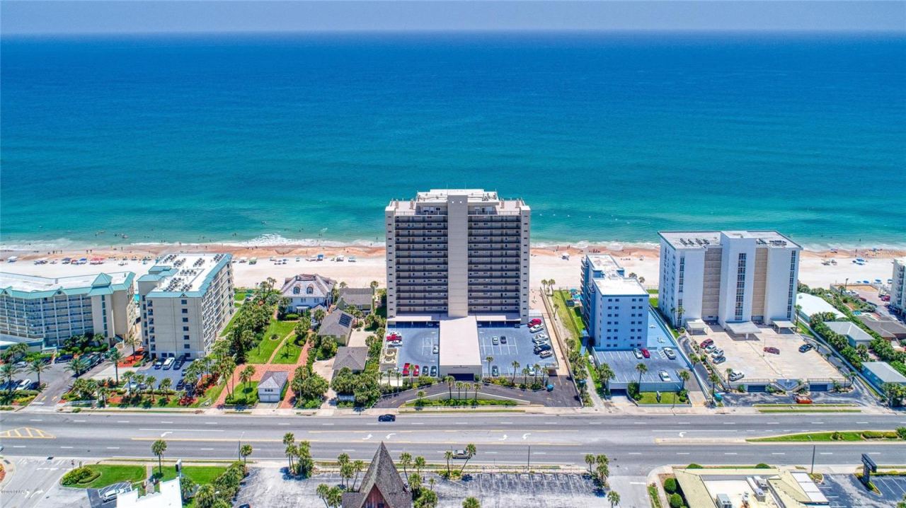 Photo 2 of 89 S Atlantic Ave #204, Ormond Beach, FL 32176