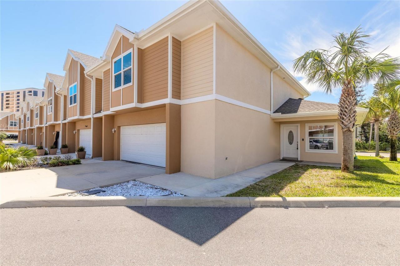Photo 3 of , Daytona Beach Shores, FL 32118