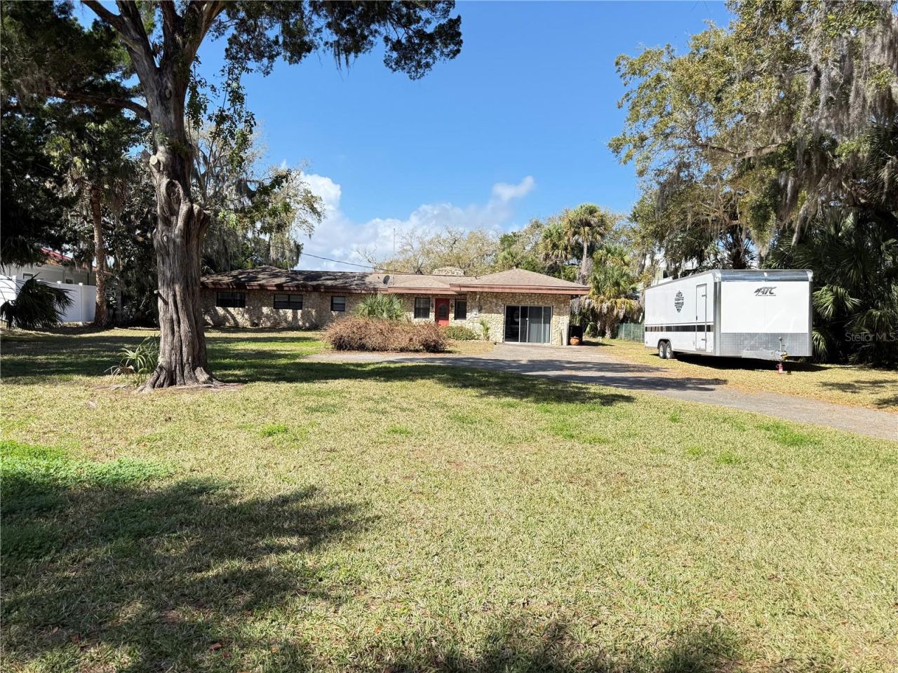 Photo 2 of 508 S Indian River Rd, New Smyrna Beach, FL 32169