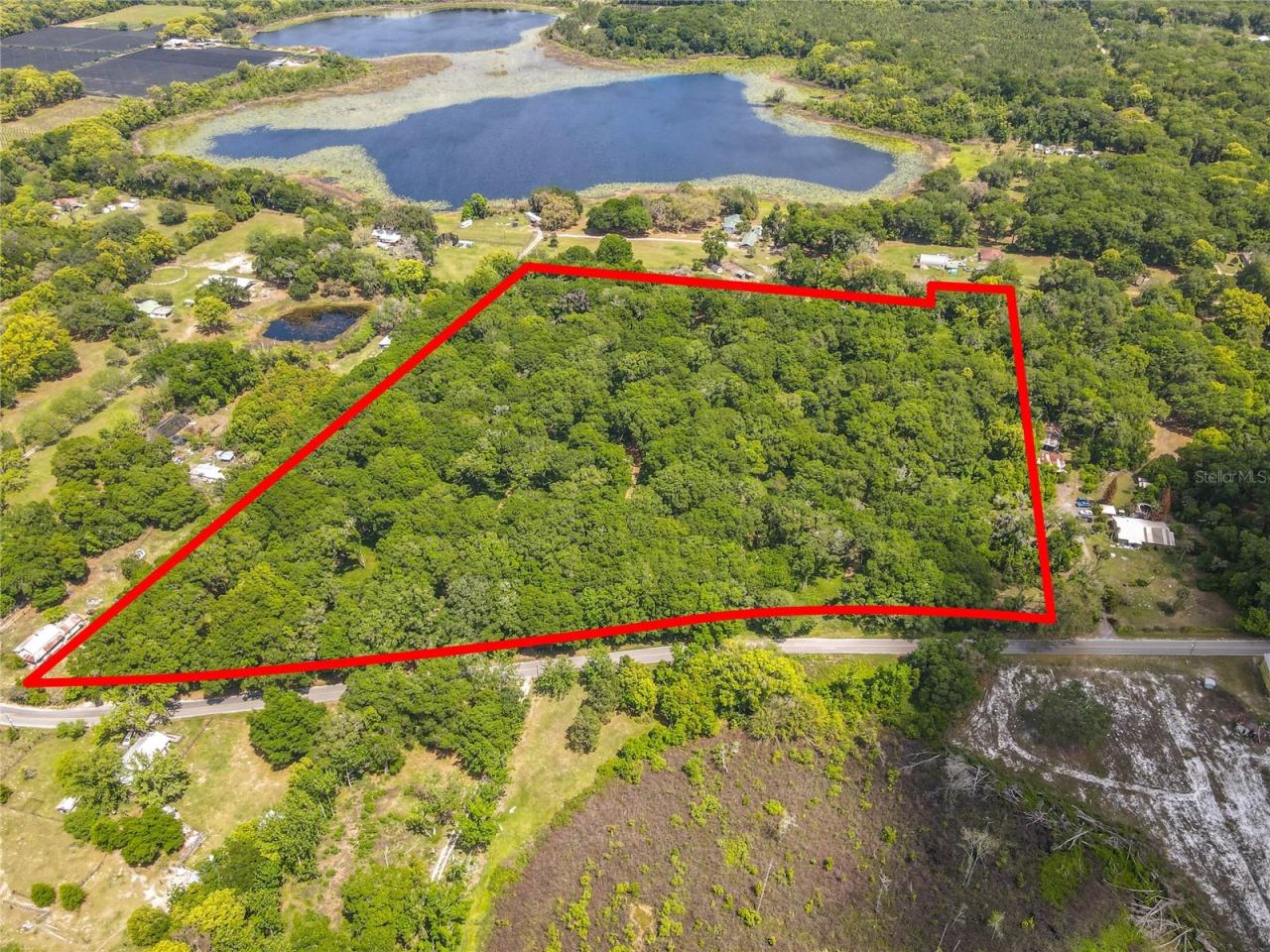 Photo 2 of 164 Denver Rd, Crescent City, FL 32112