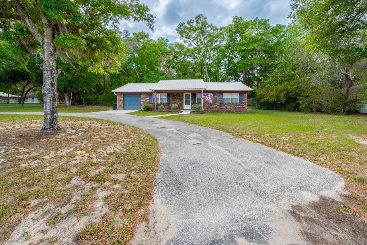 102 Swans Nest Cir, Melrose