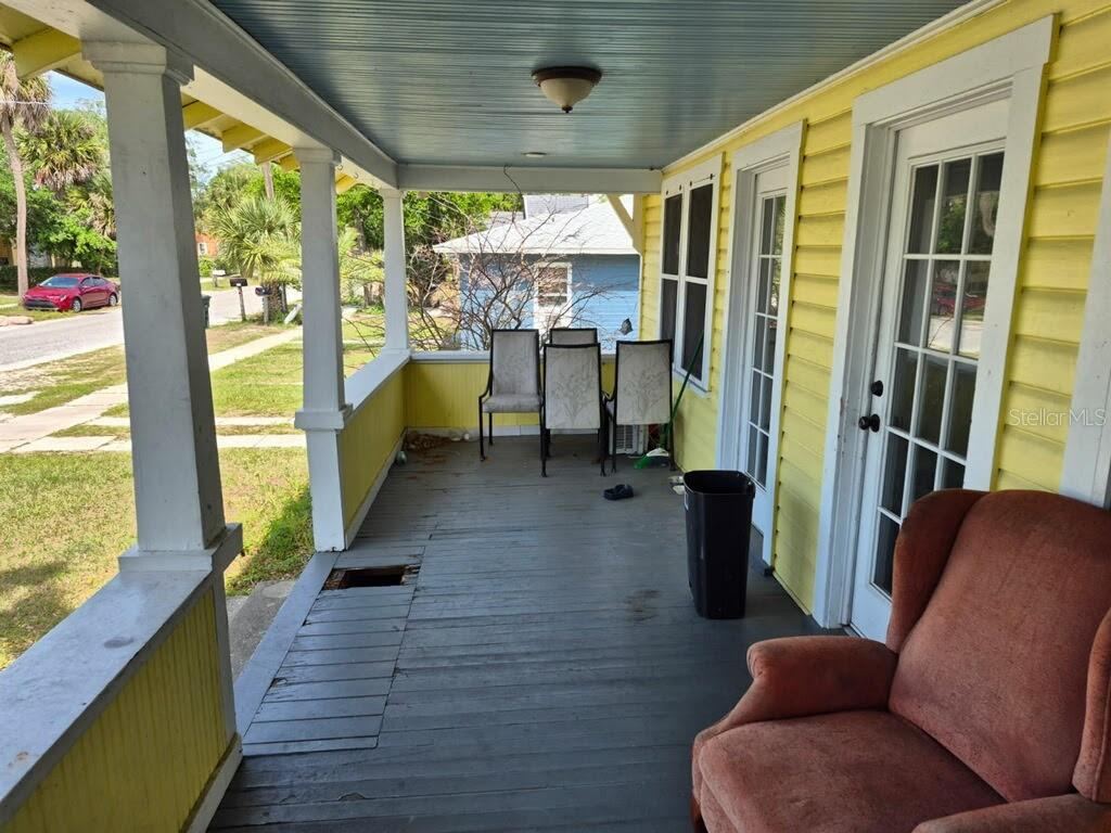 Photo 3 of 219 North St, Daytona Beach, FL 32114