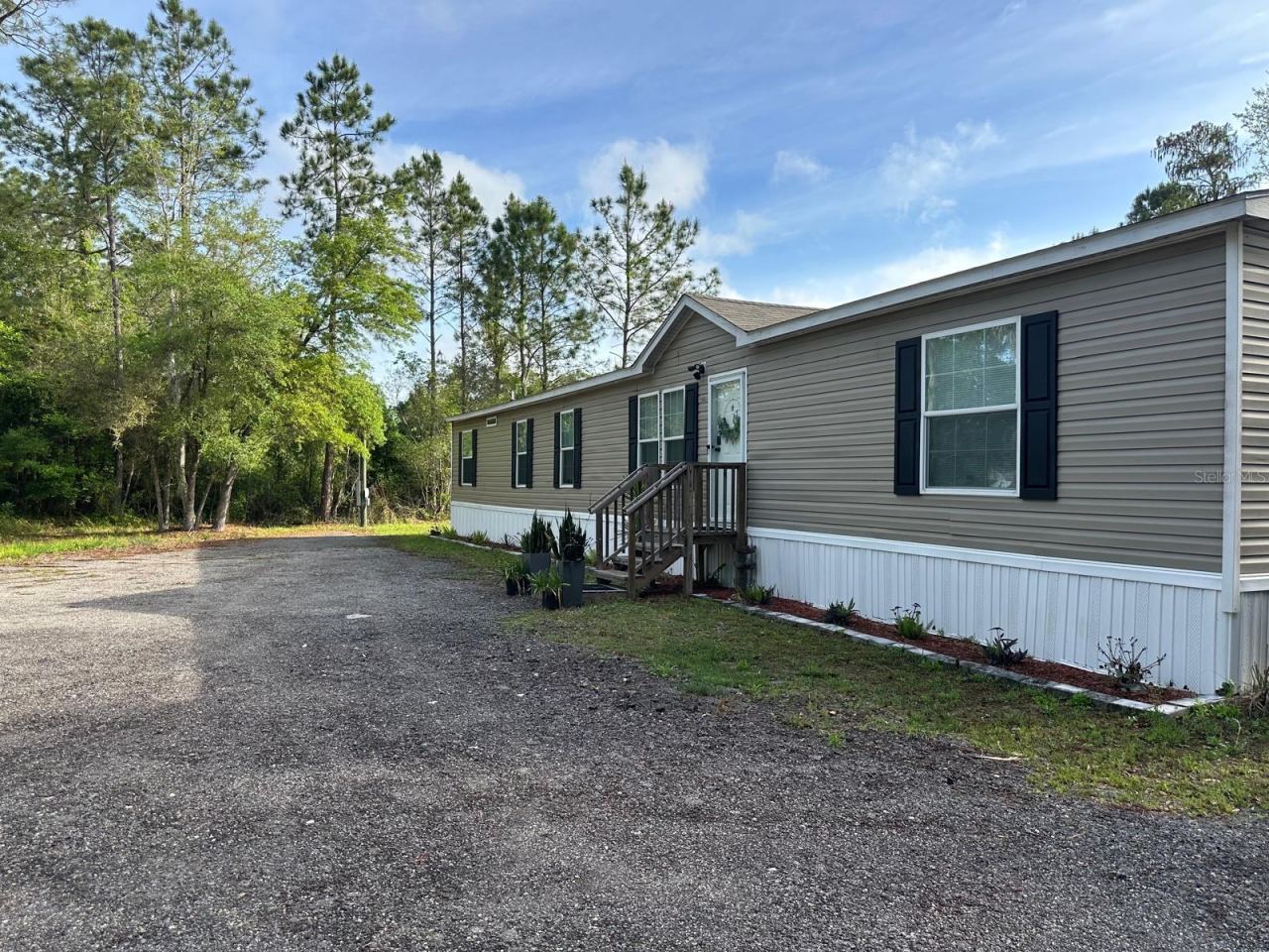 Photo 2 of 1583 Beech Blvd, Bunnell, FL 32110