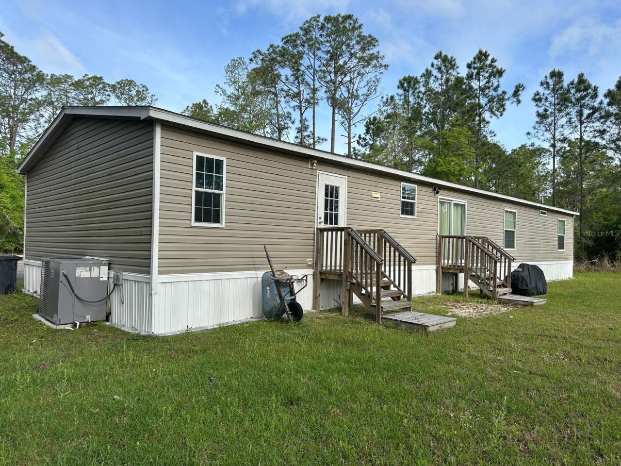Photo 3 of 1583 Beech Blvd, Bunnell, FL 32110