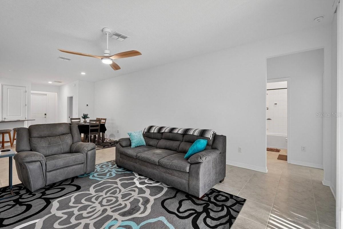Photo 3 of 2607 Hoptree Ln, Edgewater, FL 32141