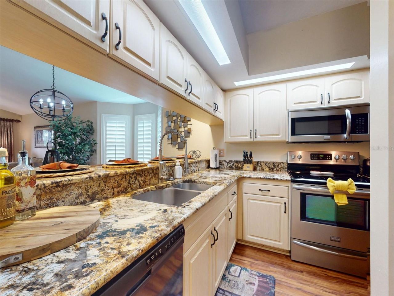 Photo 2 of 402 Bouchelle Dr #206, New Smyrna Beach, FL 32169