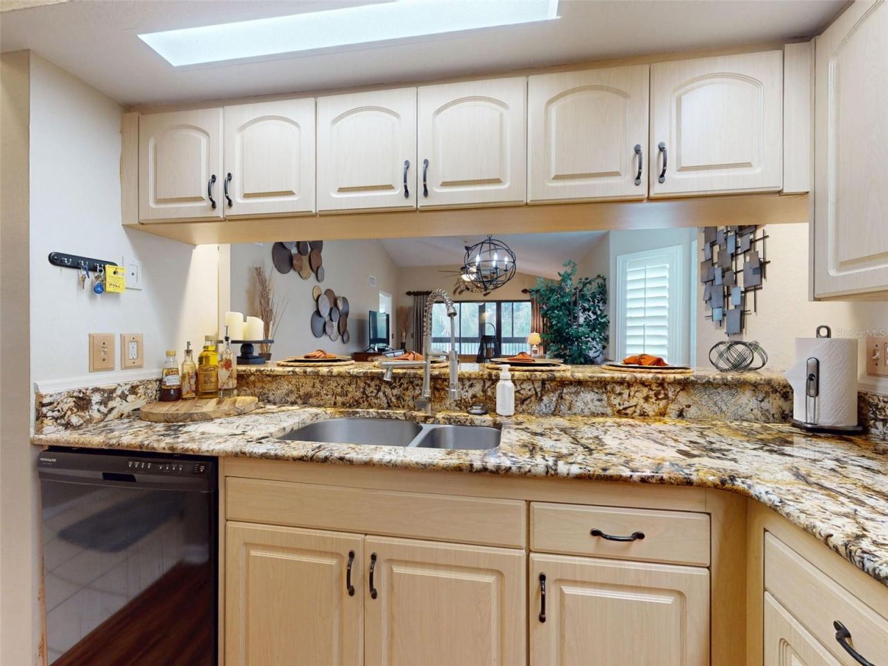 Photo 3 of 402 Bouchelle Dr #206, New Smyrna Beach, FL 32169