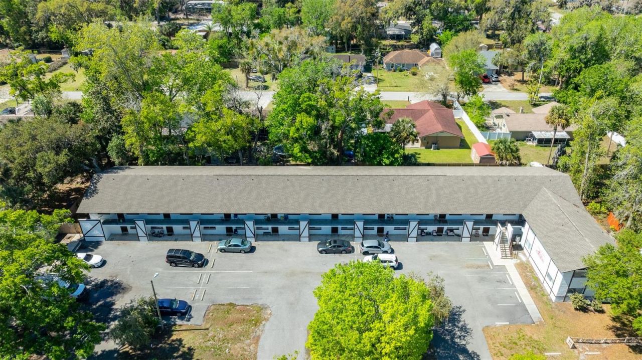 Photo 3 of 1216 Kennedy Rd, Daytona Beach, FL 32117