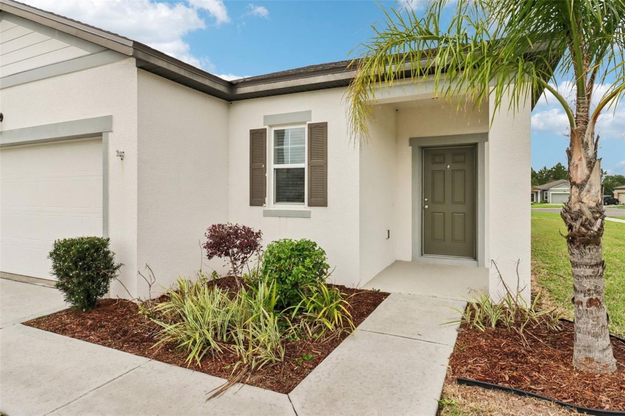 Photo 2 of 3098 Neverland Dr, New Smyrna Beach, FL 32168