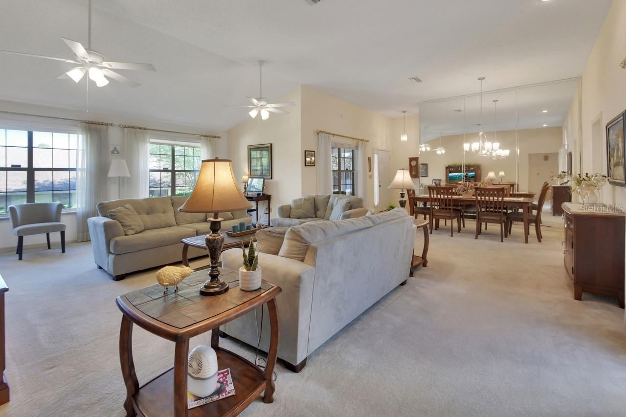 Photo 3 of 2520 S Glen Eagles Dr, Deland, FL 32724