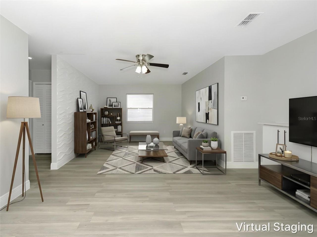Photo 3 of 919 Sylvia Dr, Deltona, FL 32725