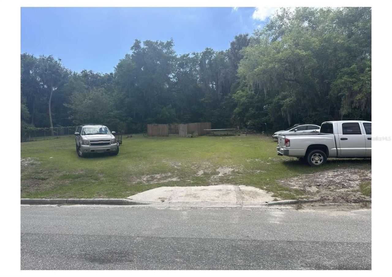 1206 S 12th St, Palatka