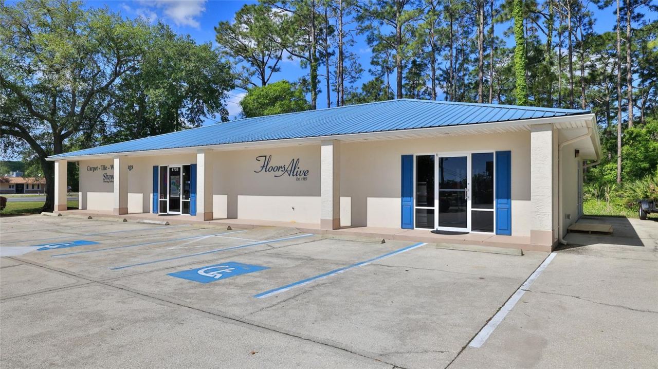 Photo 2 of 4720 E Moody Blvd, Bunnell, FL 32110