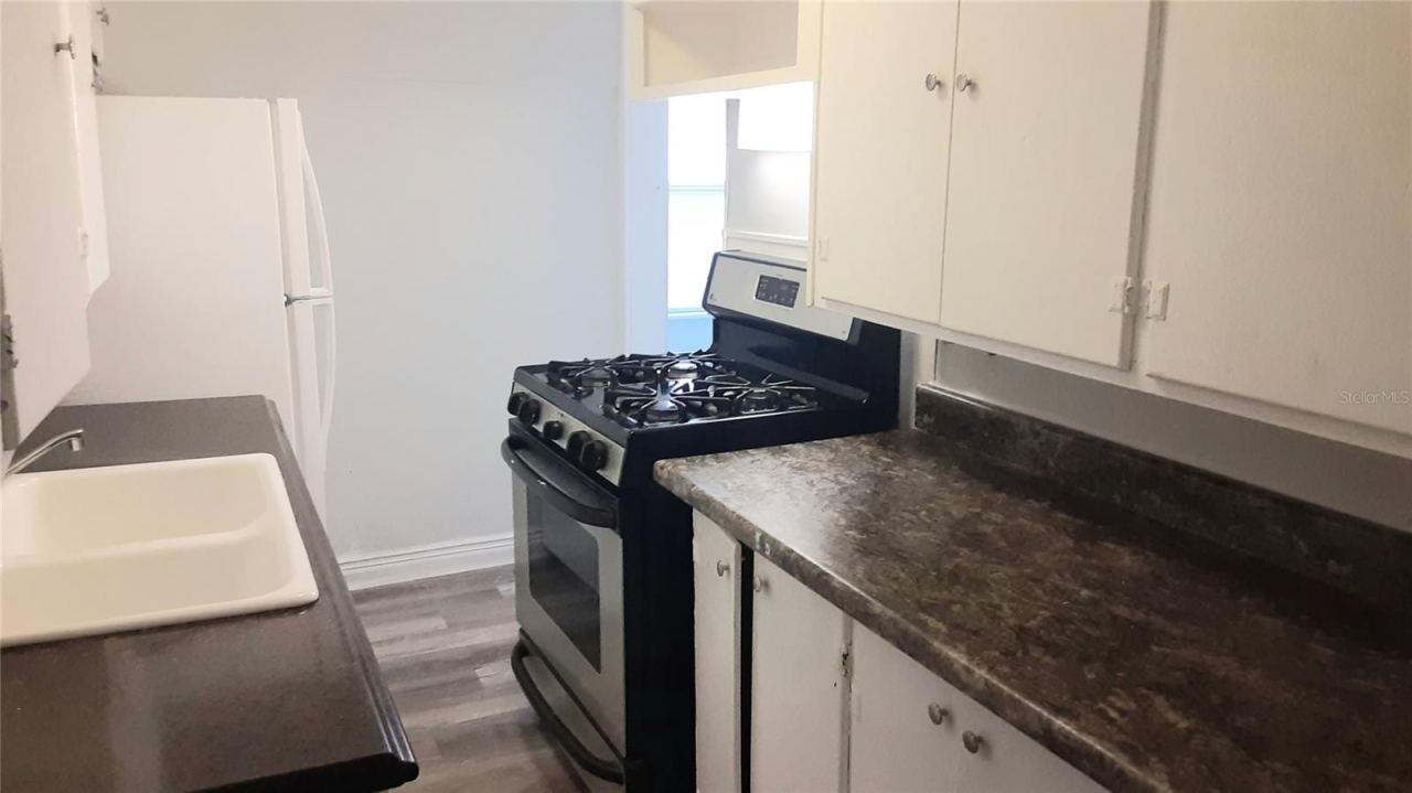 Photo 3 of 312 Frances Ter, Daytona Beach, FL 32118