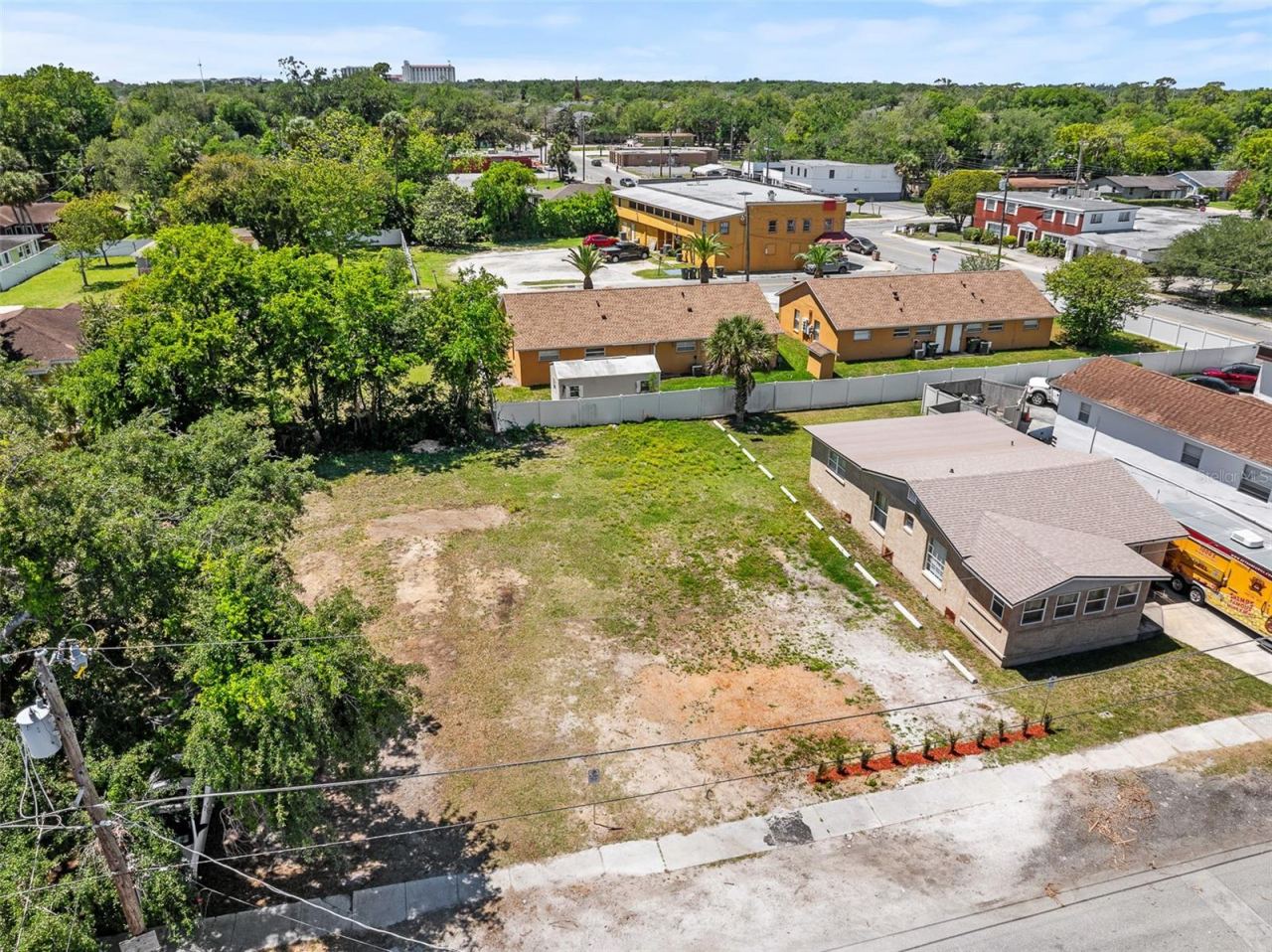 Photo 3 of 254 Jefferson St, Daytona Beach, FL 32114