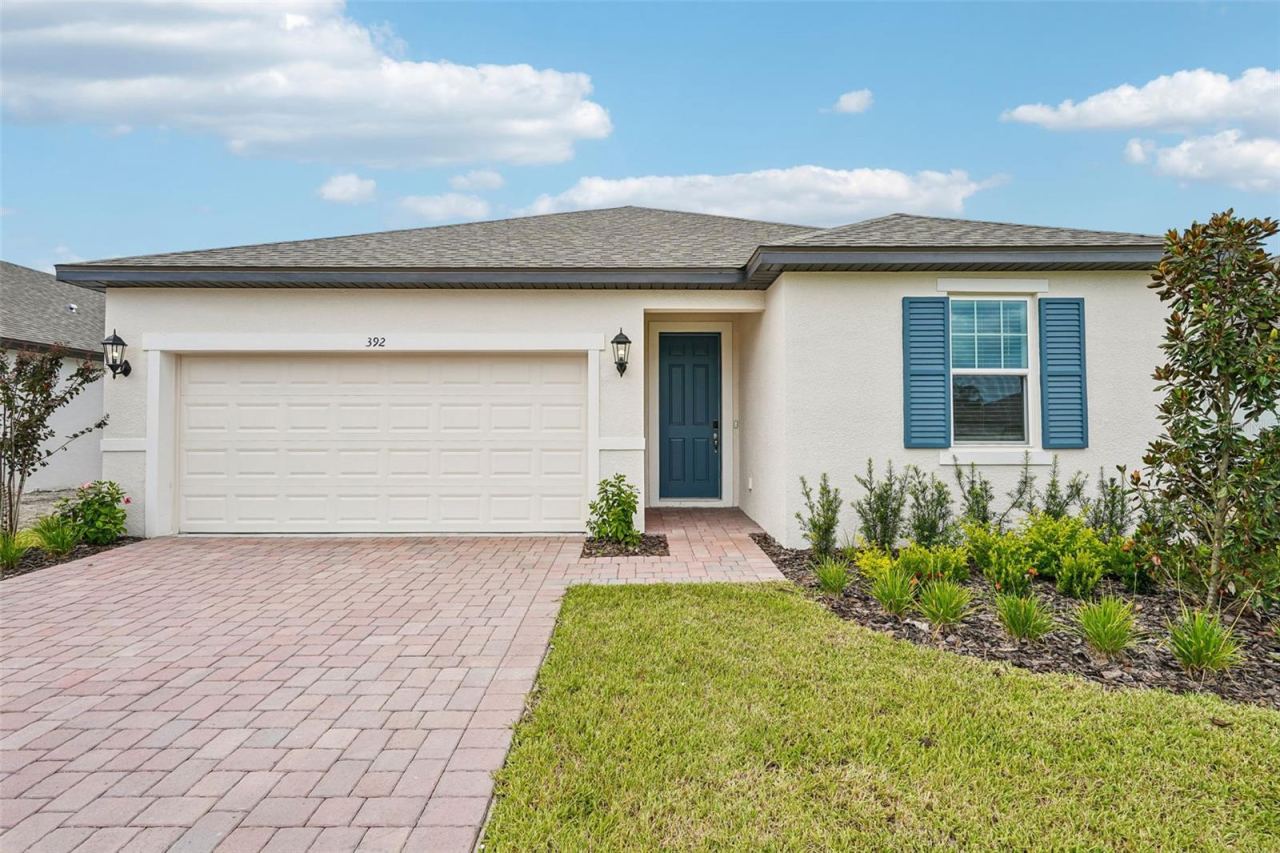 392 Birkdale Dr, Daytona Beach