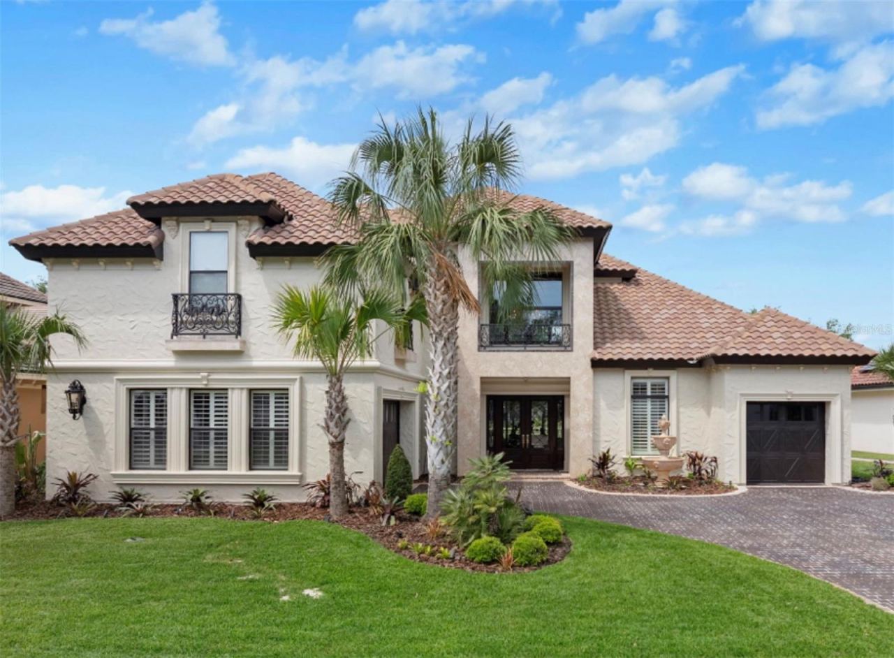 Photo 2 of 641 Woodbridge Dr, Ormond Beach, FL 32174