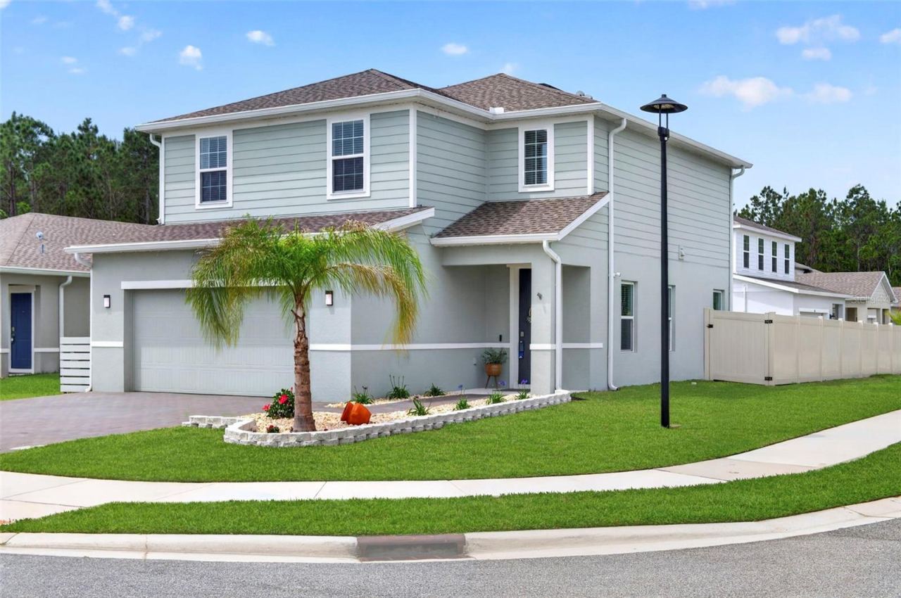 381 Crestwind Dr, Daytona Beach, FL 32124