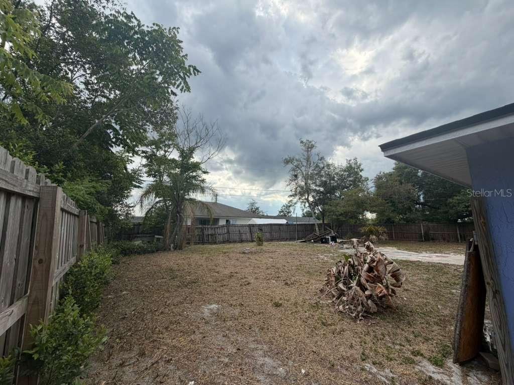 Photo 3 of 2824 W Huron Drive, Deltona, FL 32738