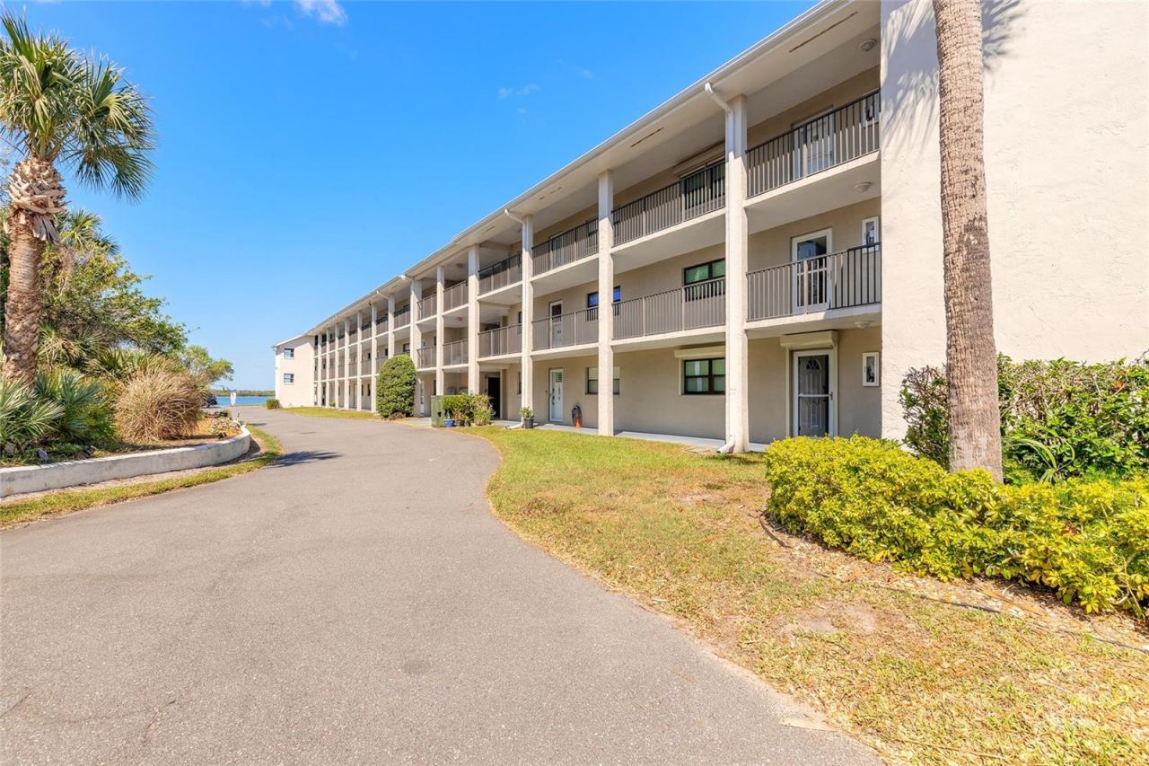 Photo 2 of 2100 N Peninsula Ave #1050, New Smyrna Beach, FL 32169