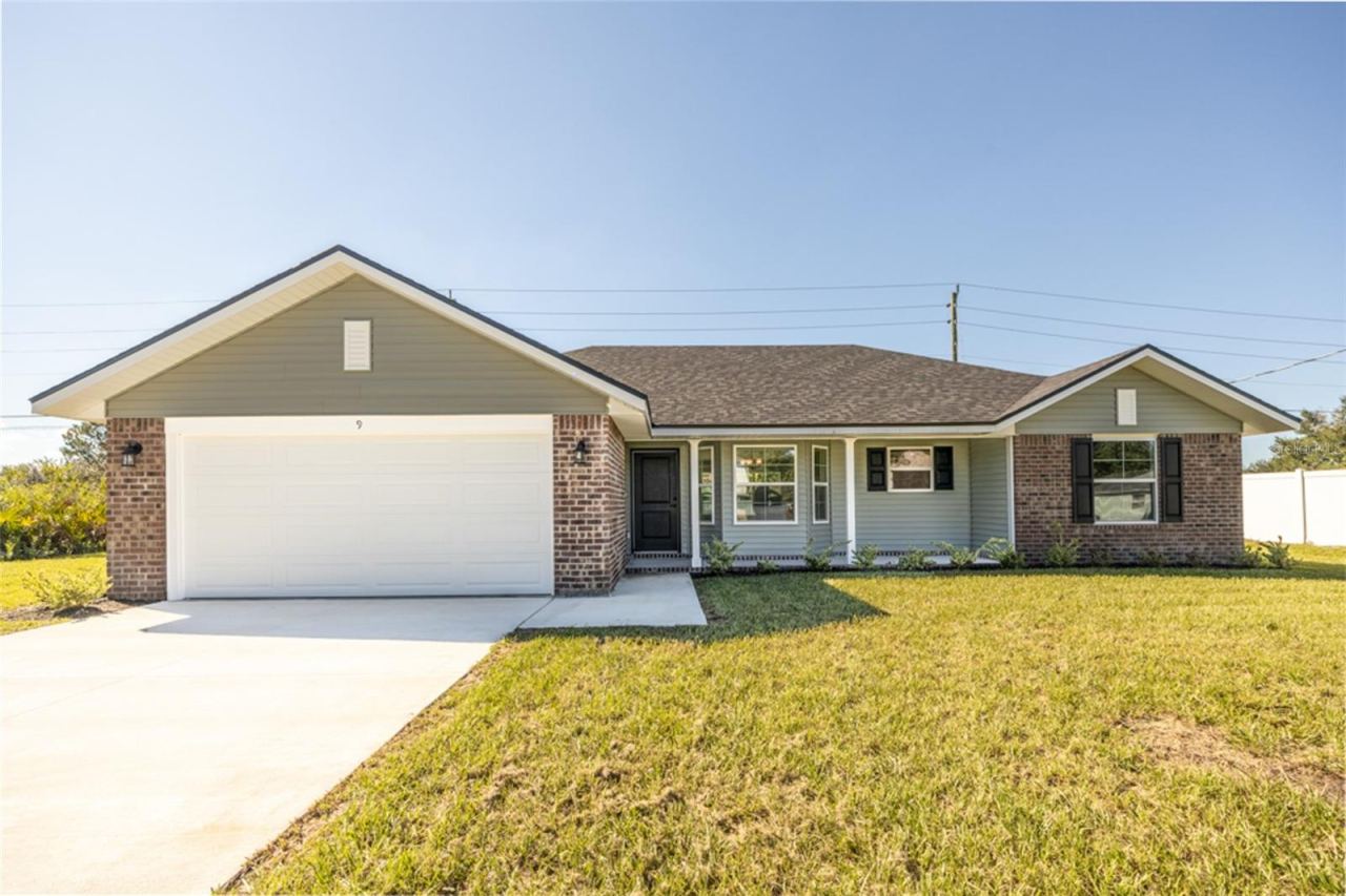9 Lamar Ln, Palm Coast, FL 32137