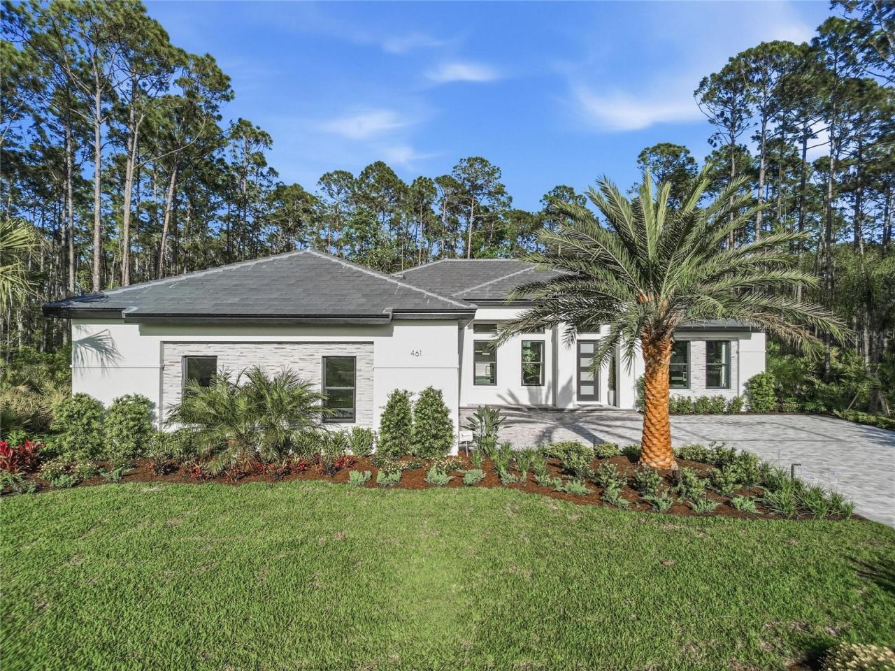 Photo 2 of 461 N Tymber Creek Rd, Ormond Beach, FL 32174