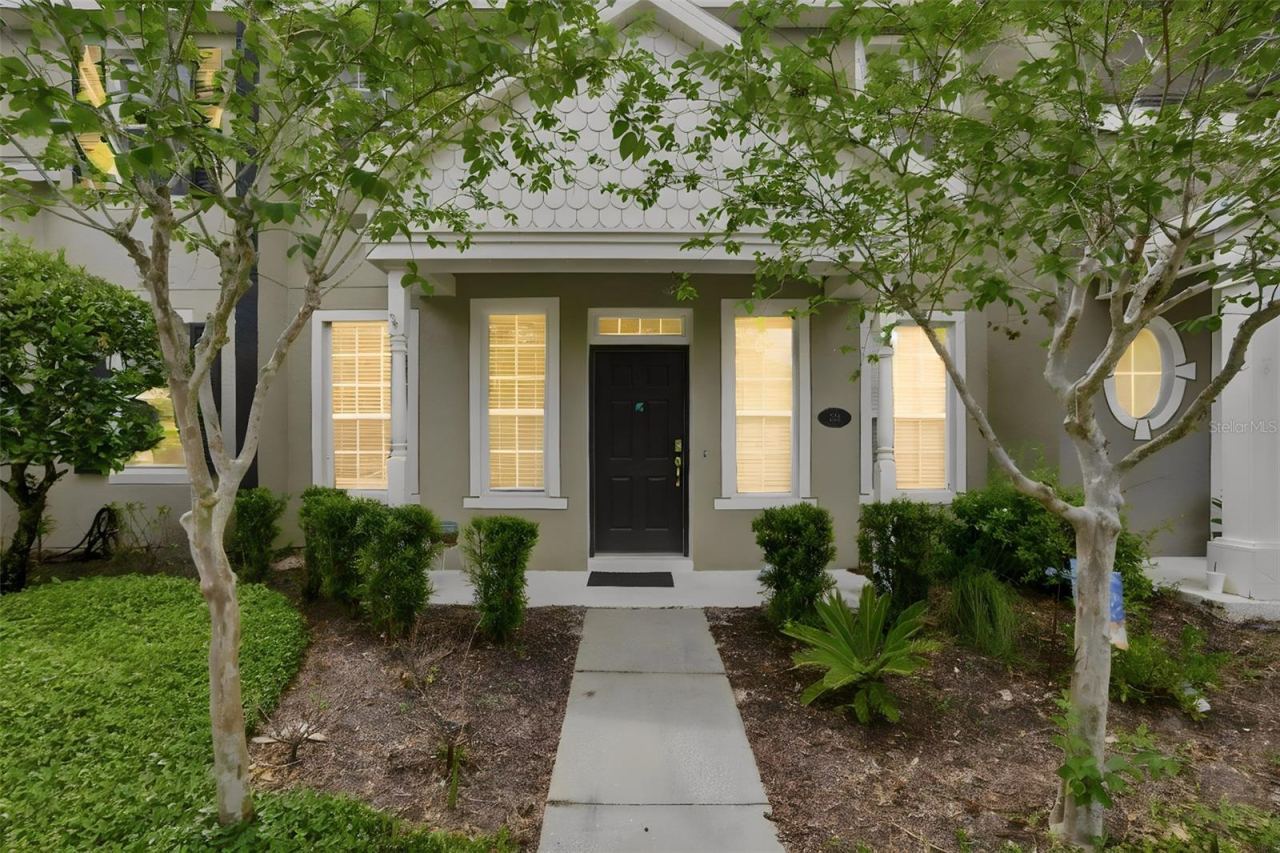 224 Woodhouse Ln, Deland, FL 32724