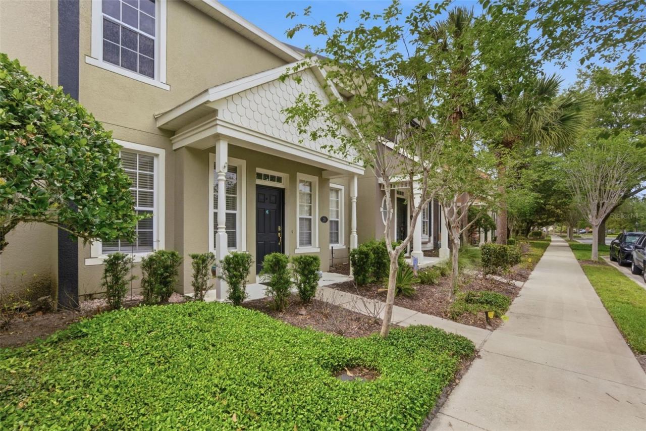 Photo 2 of 224 Woodhouse Ln, Deland, FL 32724