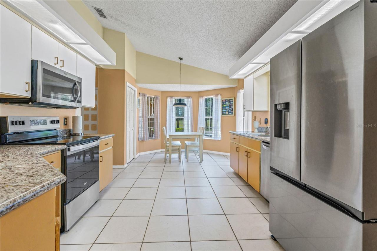 Photo 5 of 524 Crooked Stick Dr, Daytona Beach, FL 32114