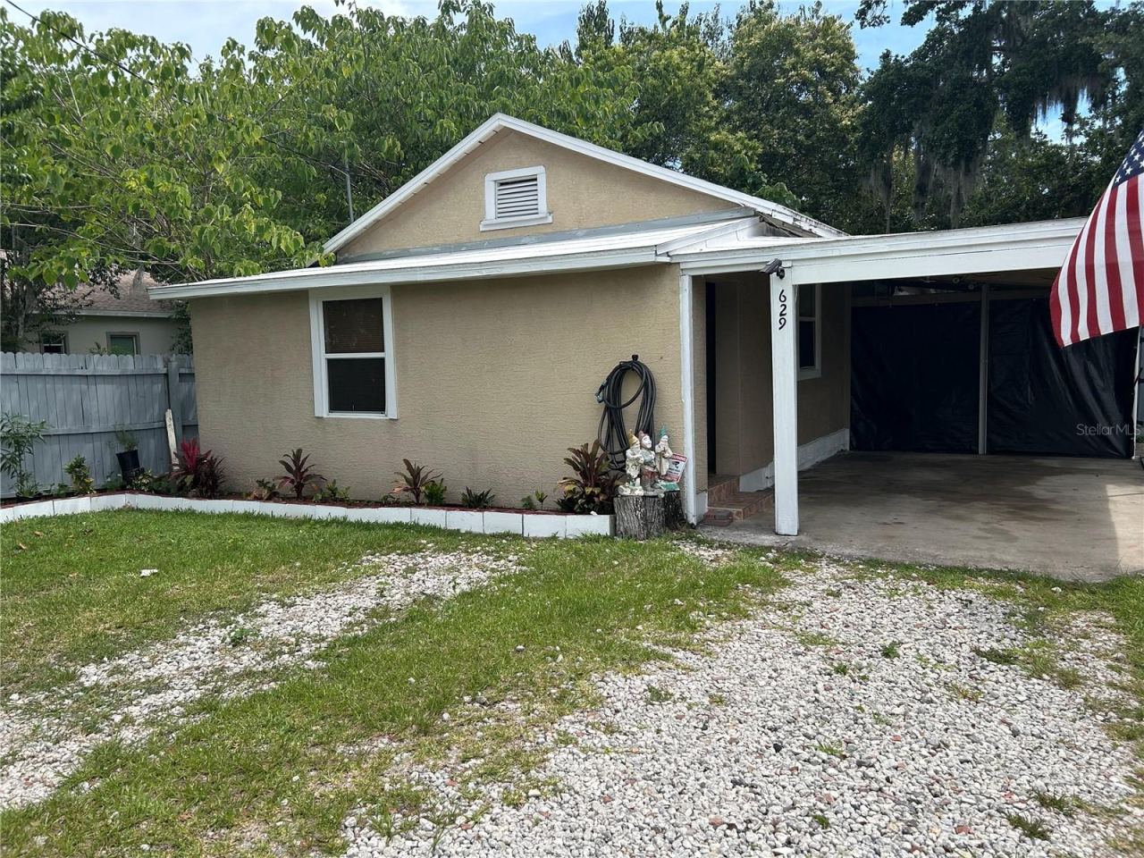 Photo 3 of 629 Holmes Ave, Daytona Beach, FL 32114
