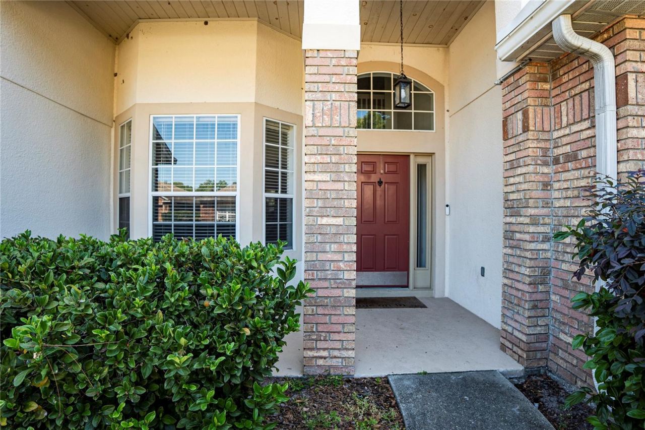 Photo 2 of 1400 Bent Oaks Blvd, Deland, FL 32724