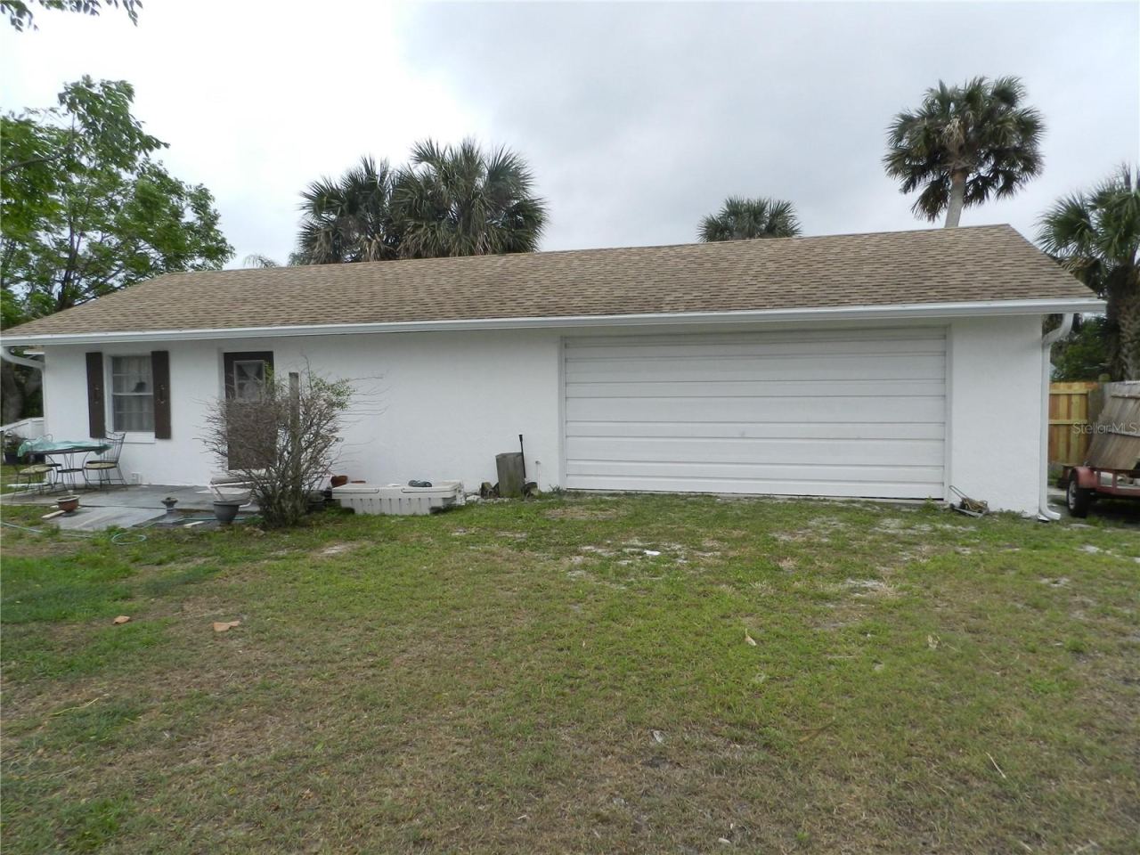 Photo 2 of 805 Ocean Ave, New Smyrna Beach, FL 32169