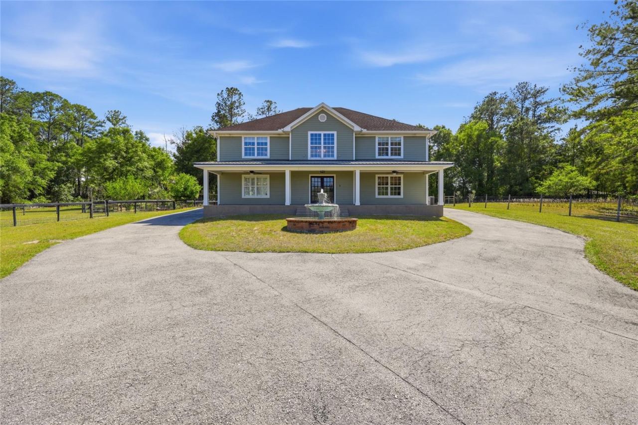 101 Ramsey Dr, Melrose, FL 32666
