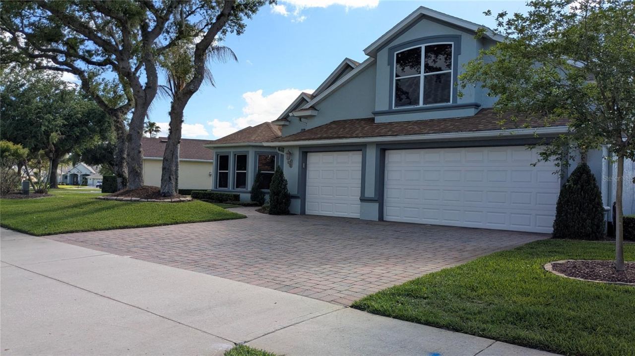 Photo 2 of 112 Hallstrom Ct, Debary, FL 32713