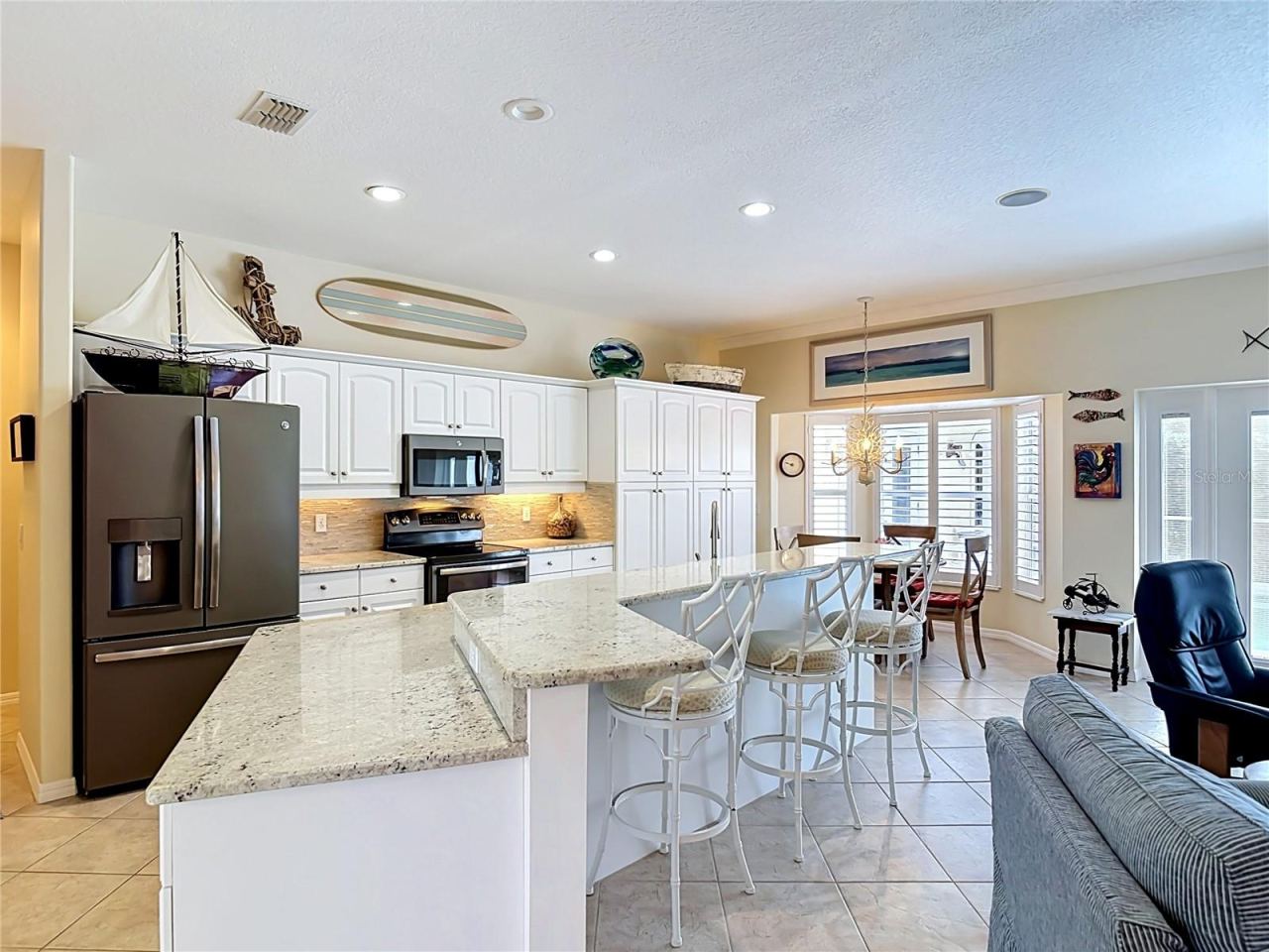 Photo 2 of 21 Richmond Dr, New Smyrna Beach, FL 32169