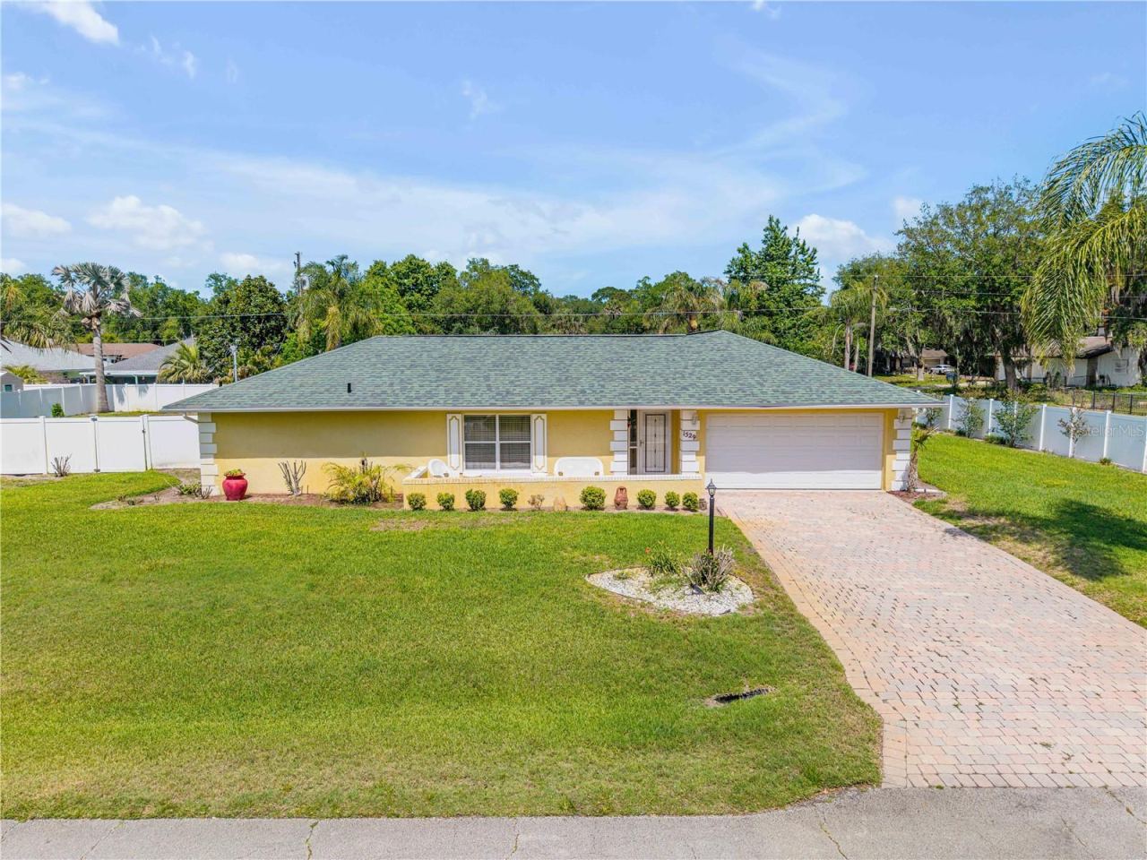 Photo 3 of 1529 Sabal Palm Dr, Edgewater, FL 32132