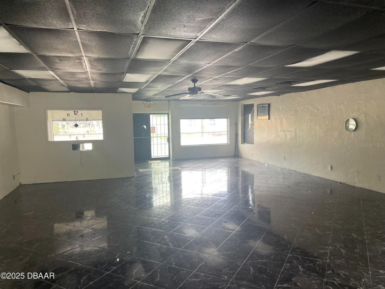 Photo 3 of 833 Mason Ave, Daytona Beach, FL 32117