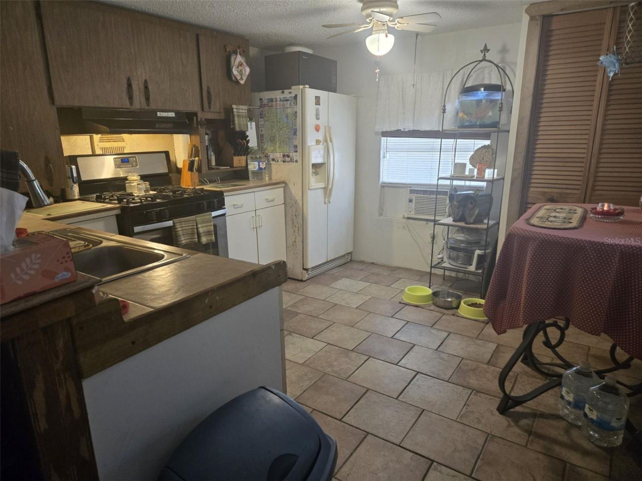 Photo 2 of 120 West Loop, Oak Hill, FL 32759