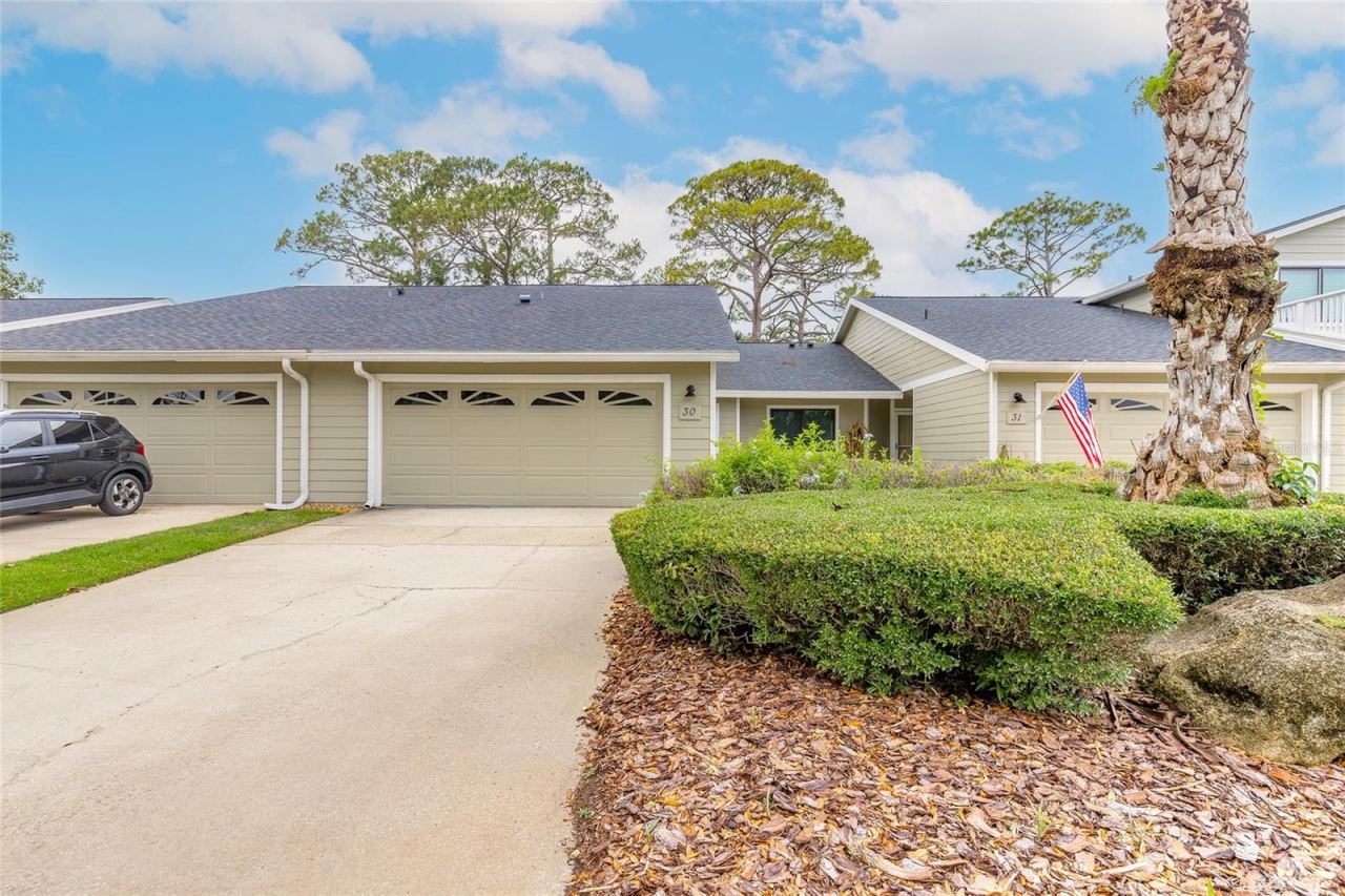 Photo 2 of 30 Landings Ln #30, Ormond Beach, FL 32174